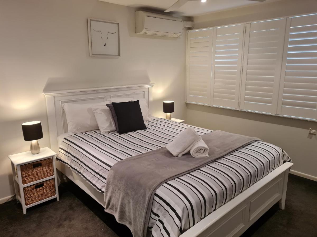 Wharf Lodge River View Apartment Maroochydore Extérieur photo