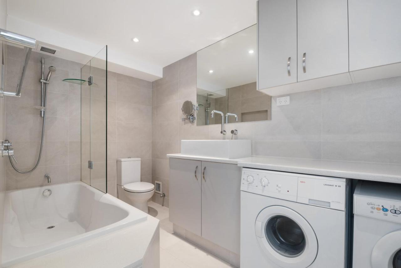 Wharf Lodge River View Apartment Maroochydore Extérieur photo